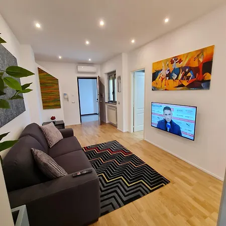 Apartmán Cosenza Apartment *