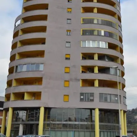 Cosenza Apartment Appartement *