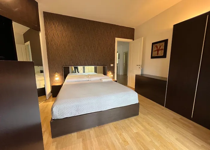 Cosenza Apartment 公寓 *